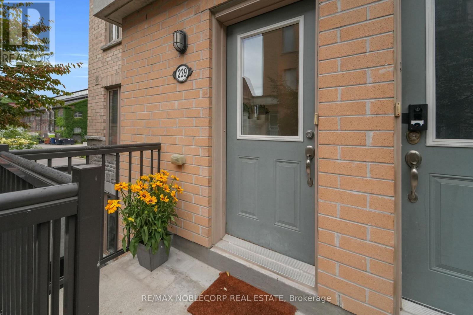 Photo 28 of 239 13 Foundry Avenue, Toronto ON