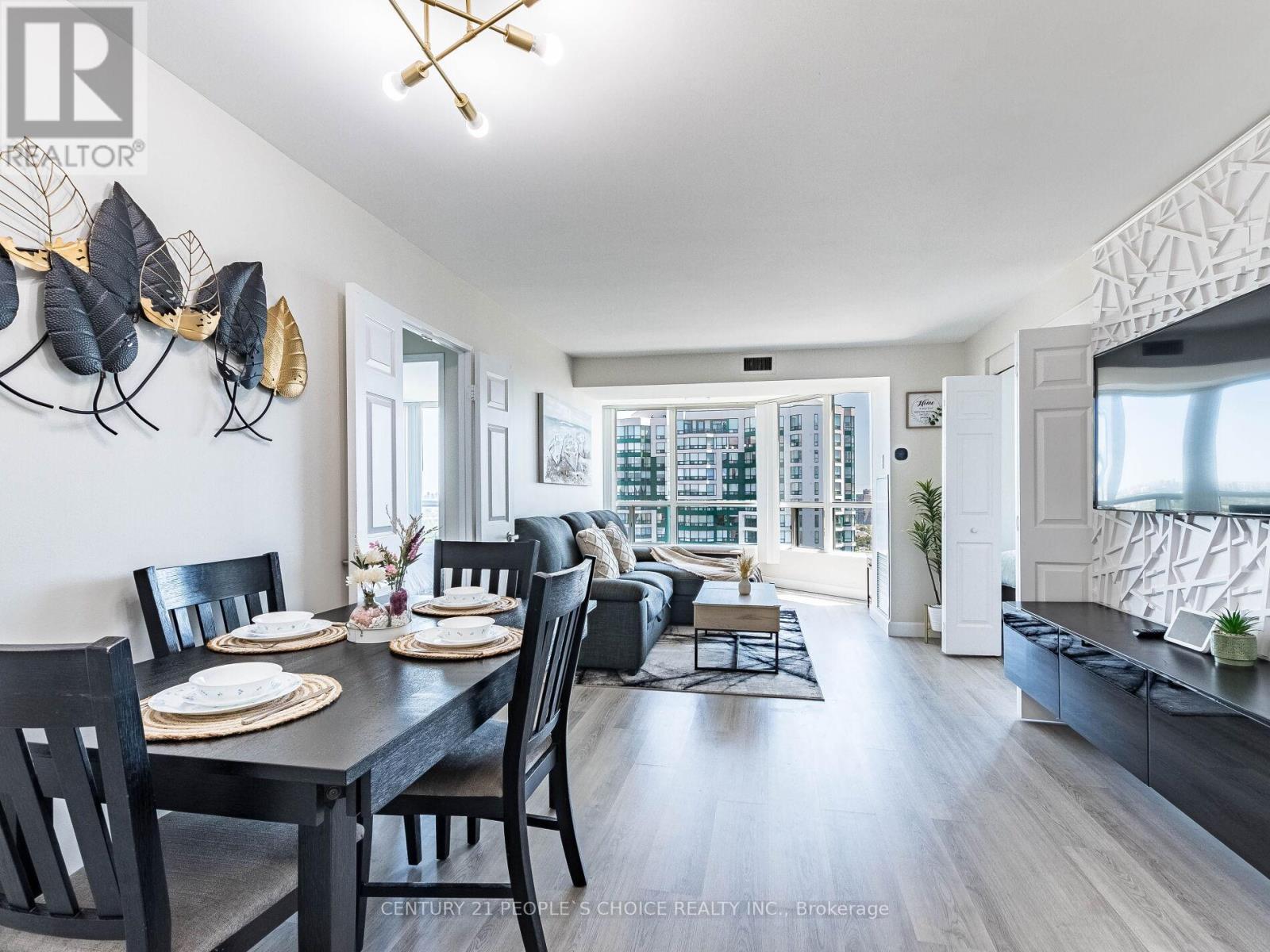 Photo 1 of 1805 4470 Tucana Court, Mississauga ON