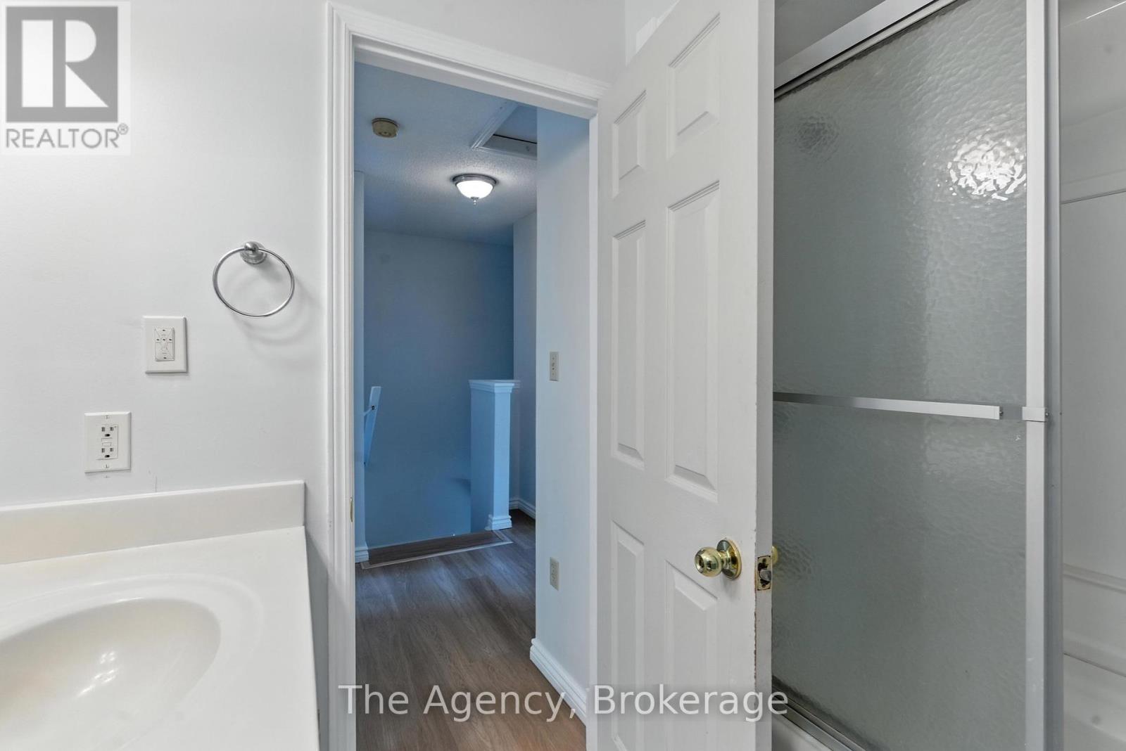 Photo 26 of 44 65 Dorchester Boulevard, St Catharines ON