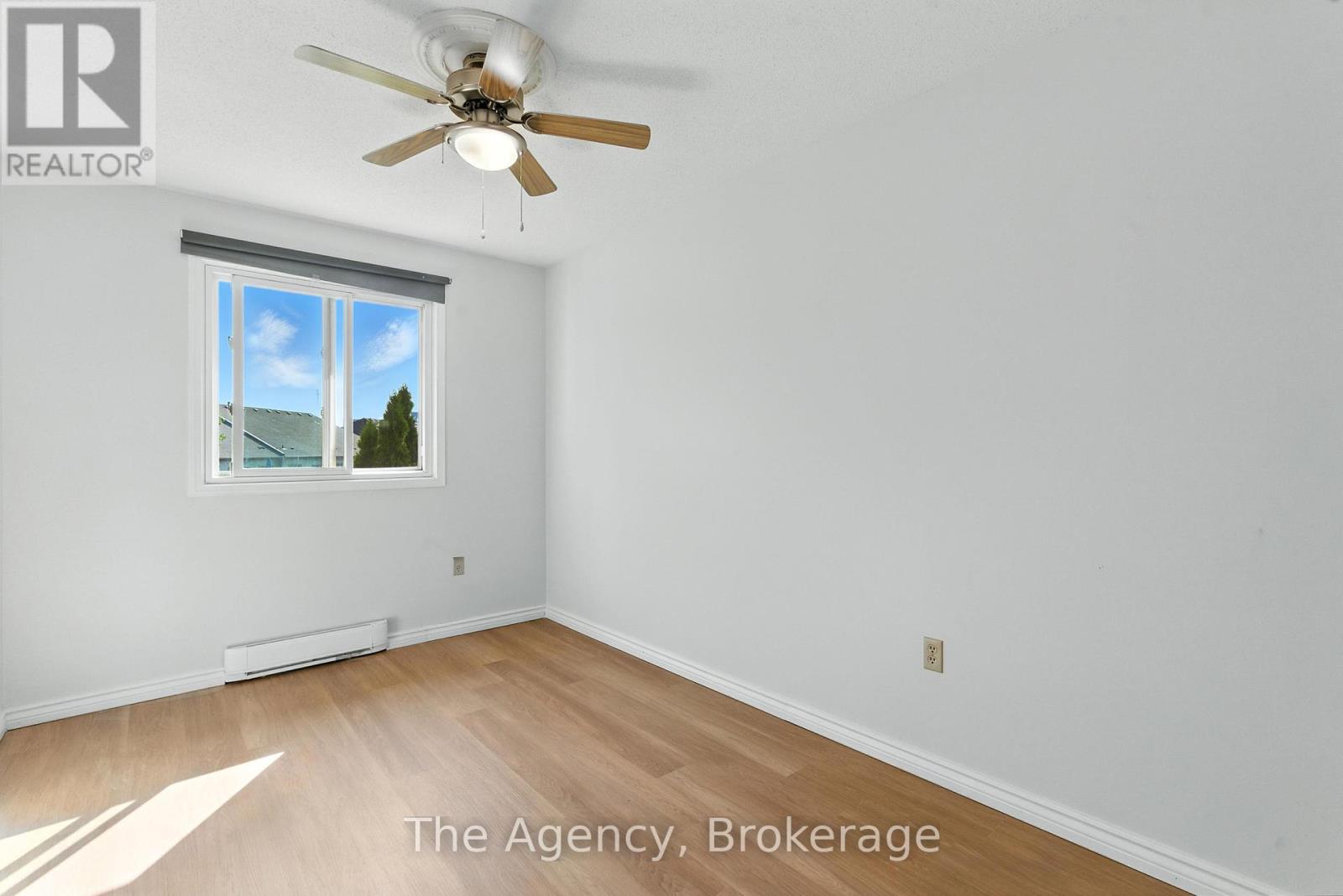 Photo 18 of 44 65 Dorchester Boulevard, St Catharines ON