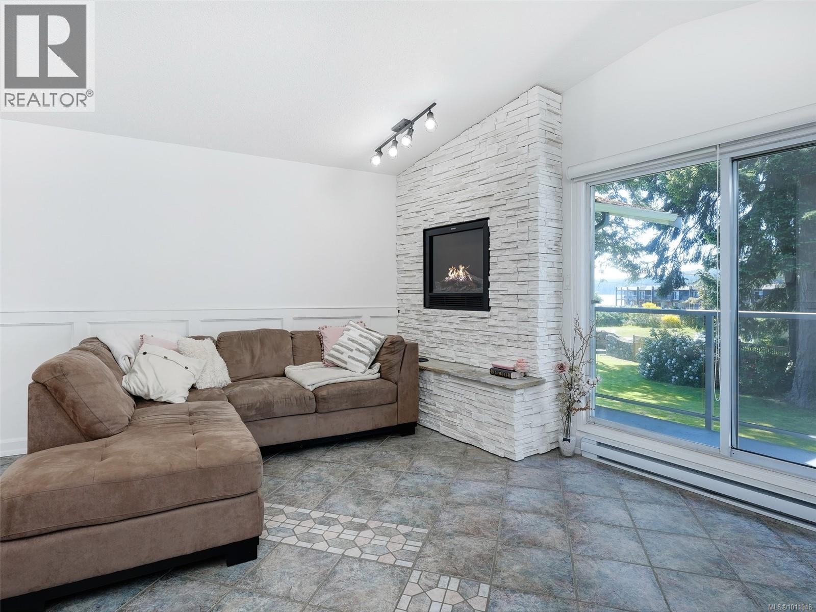 5 6110 Seabroom Road, Sooke