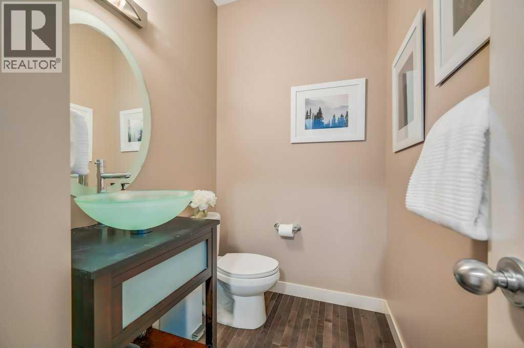 Photo 10 of 164 Tuscany Glen Park Nw, Calgary AB