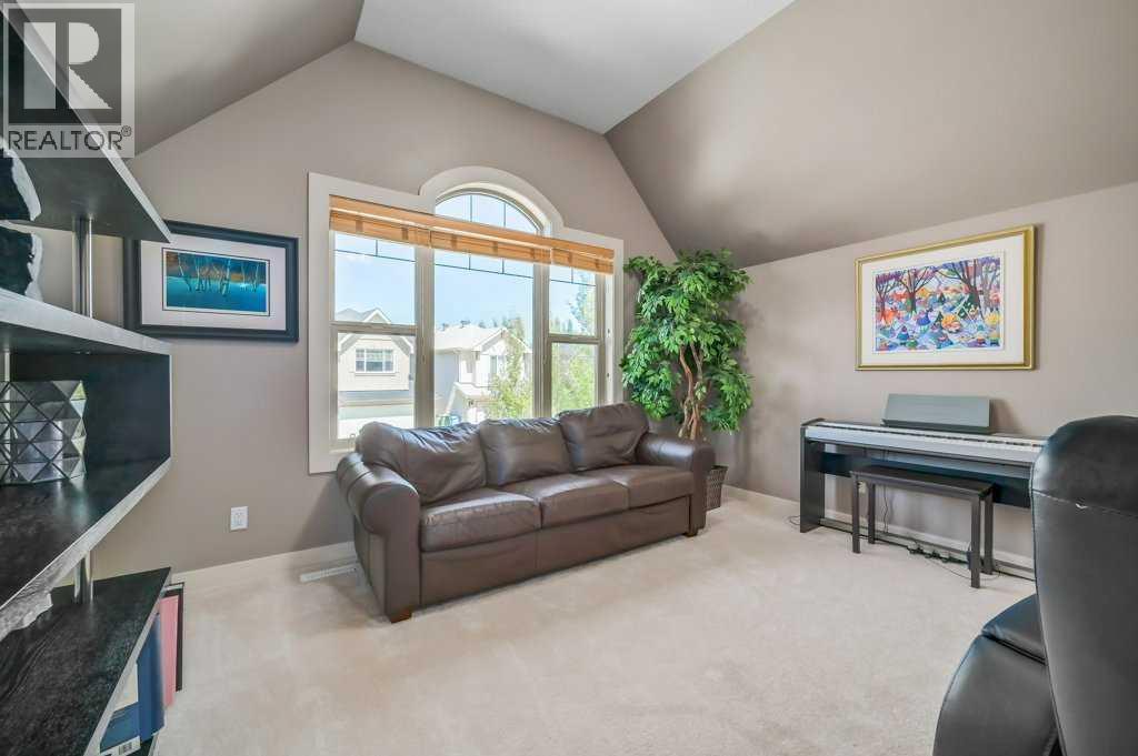 Photo 5 of 164 Tuscany Glen Park Nw, Calgary AB