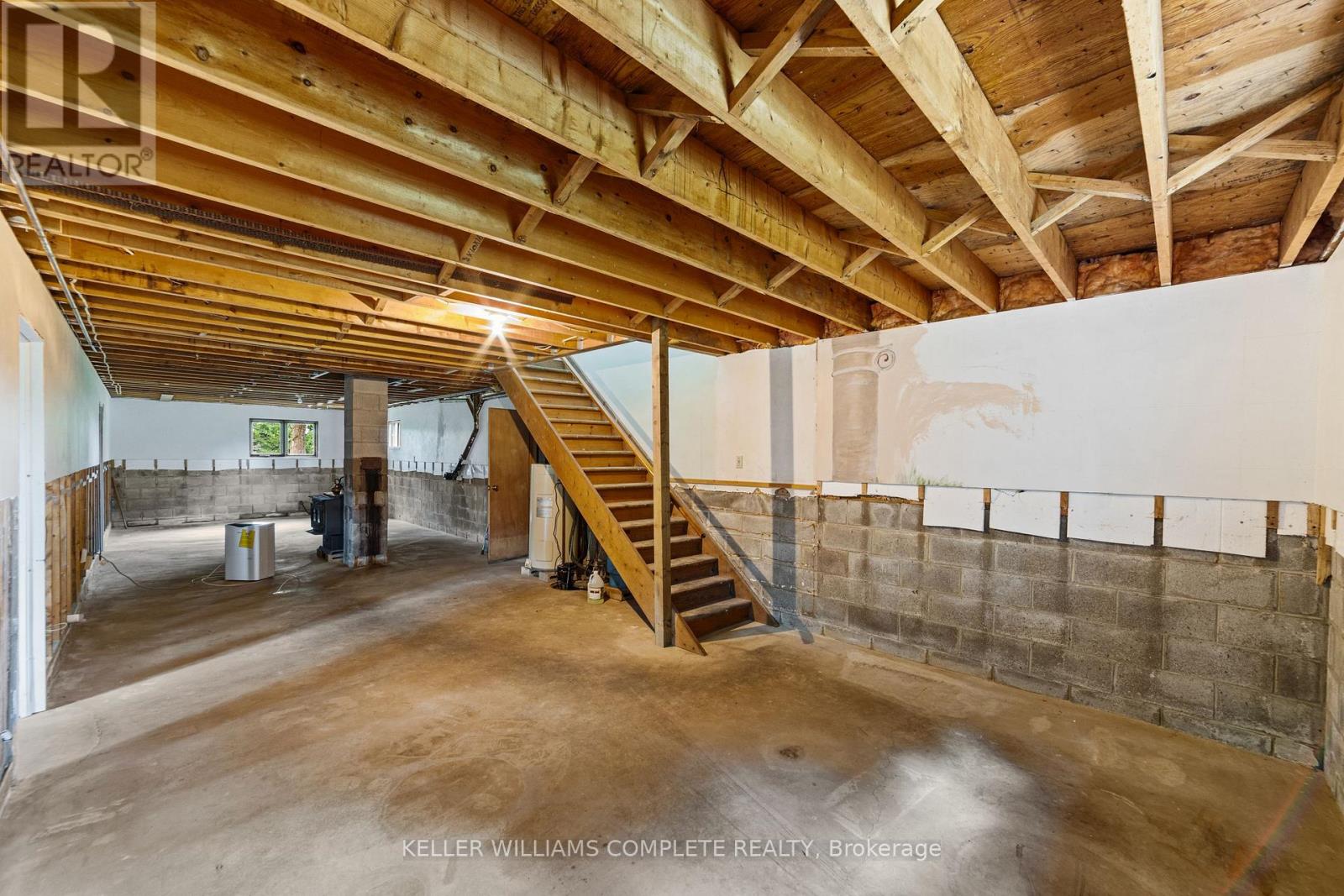 Photo 12 of 1744 6th Con Road W, Hamilton ON