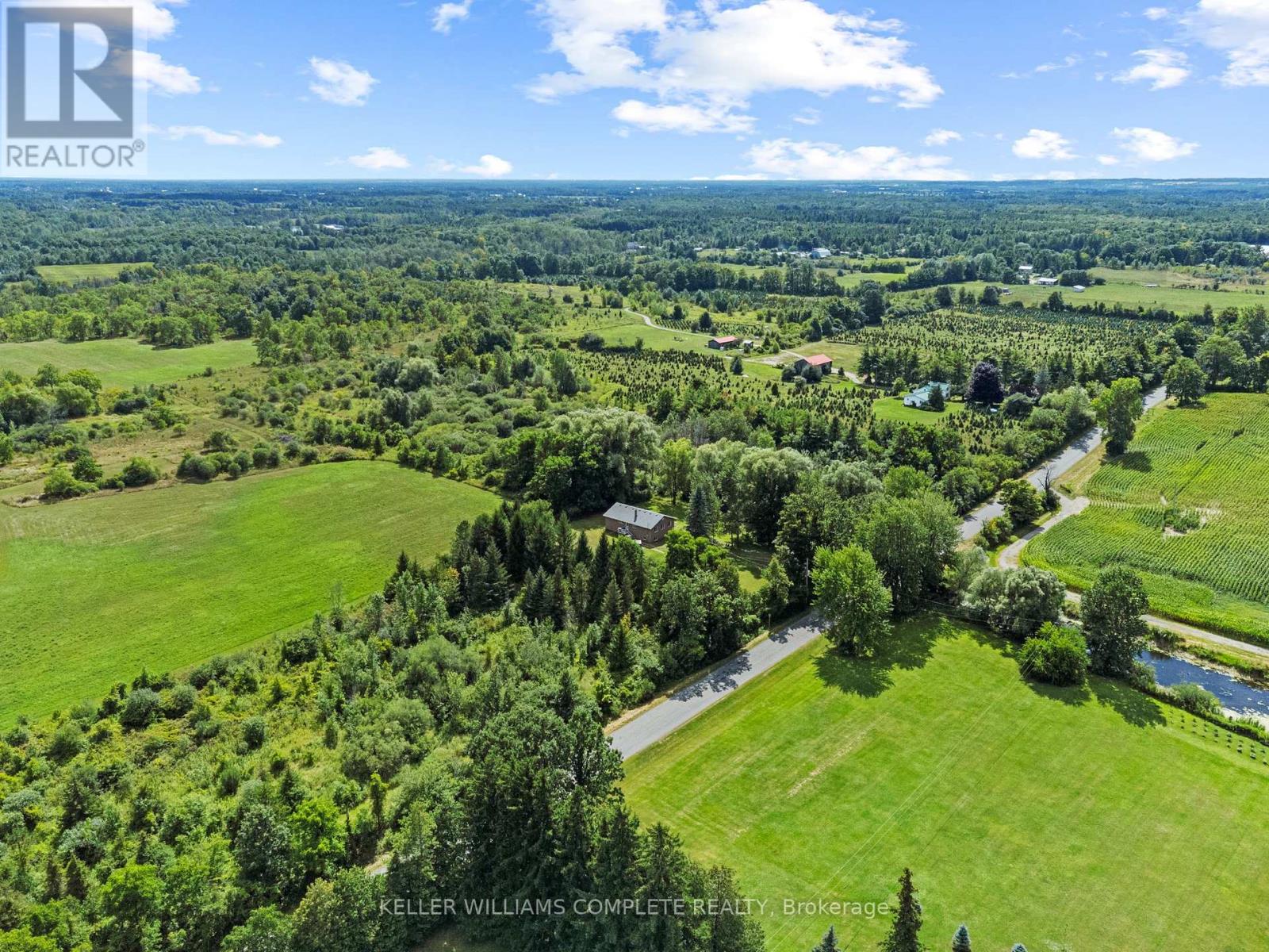 Photo 11 of 1744 6th Con Road W, Hamilton ON