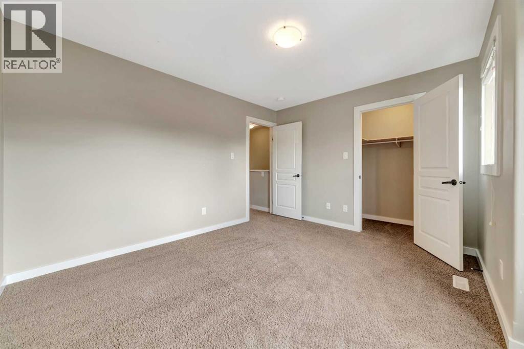 Photo 11 of 3 4260 41 Street, Lloydminster SK