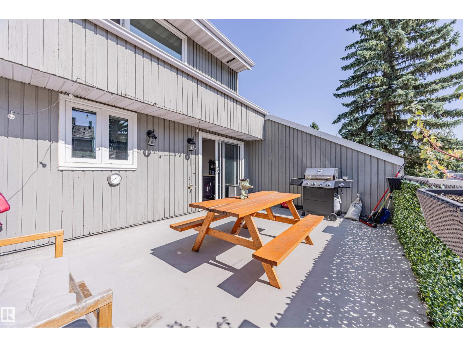 Photo 45 of 3044 108 St Nw, Edmonton AB