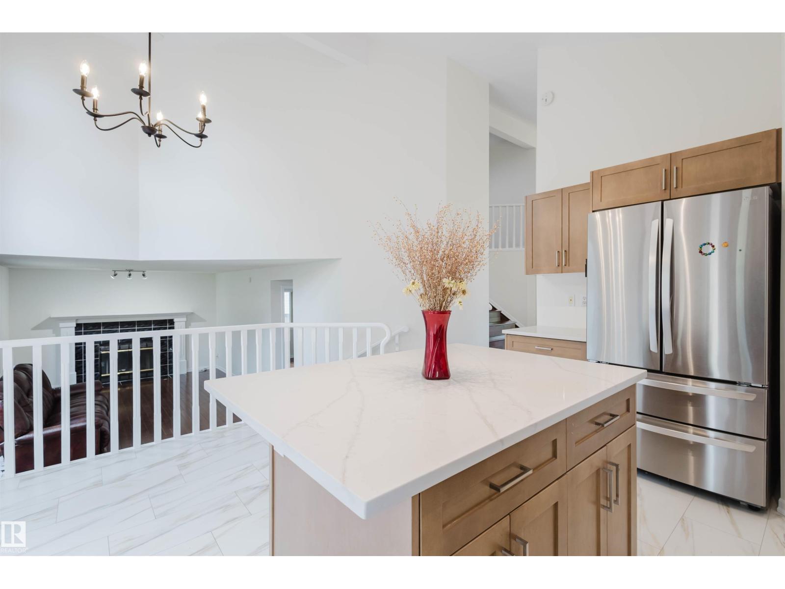 Photo 19 of 333 Burton Rd Nw, Edmonton AB