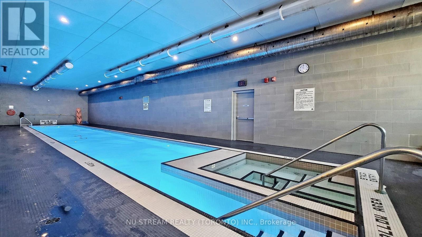 Photo 30 of 1201 10 Capreol Court, Toronto ON