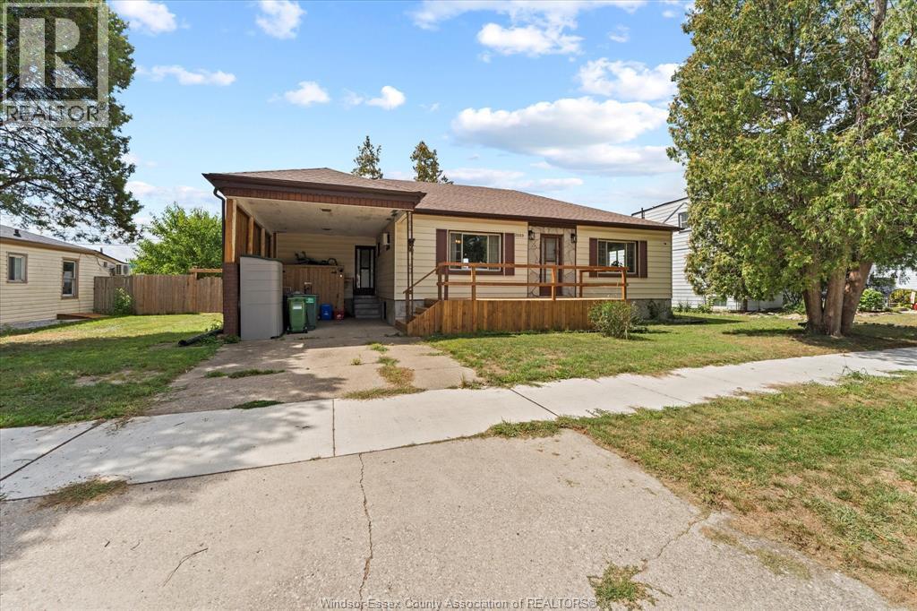 Photo 5 of 2609 Alexis Avenue, Windsor ON