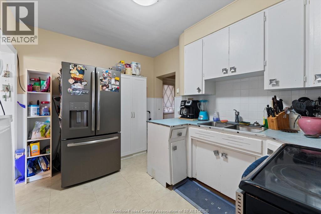 Photo 21 of 2609 Alexis Avenue, Windsor ON
