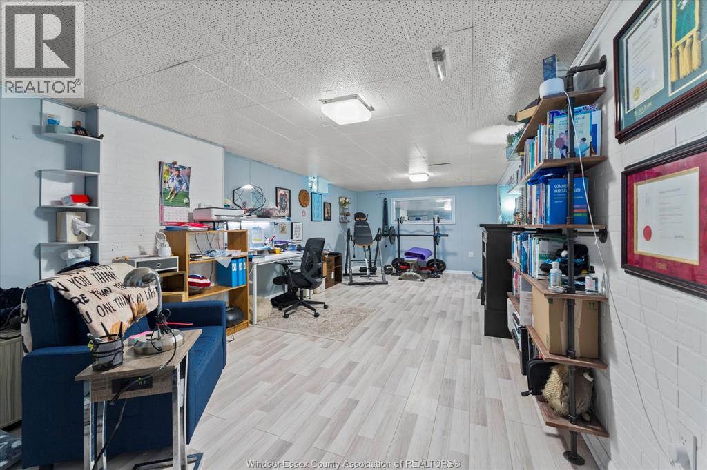 Photo 30 of 2510 Ida Road, Windsor ON
