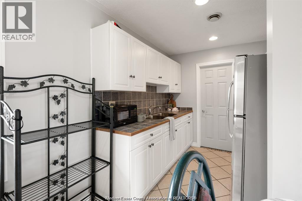 Photo 14 of 83 Brock Street, Chathamkent ON