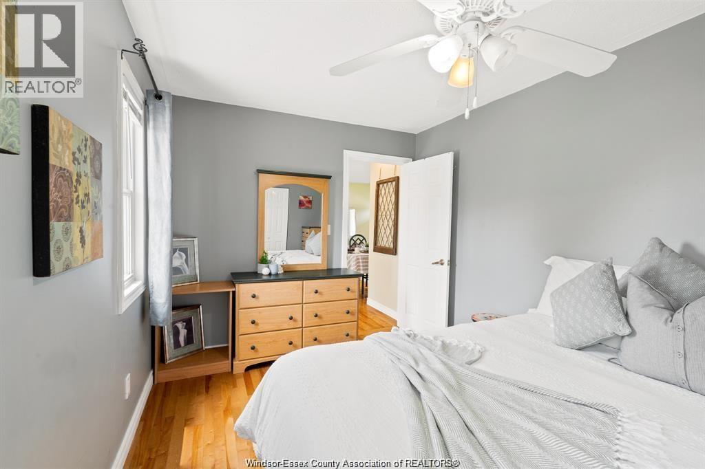 Photo 42 of 83 Brock Street, Chathamkent ON