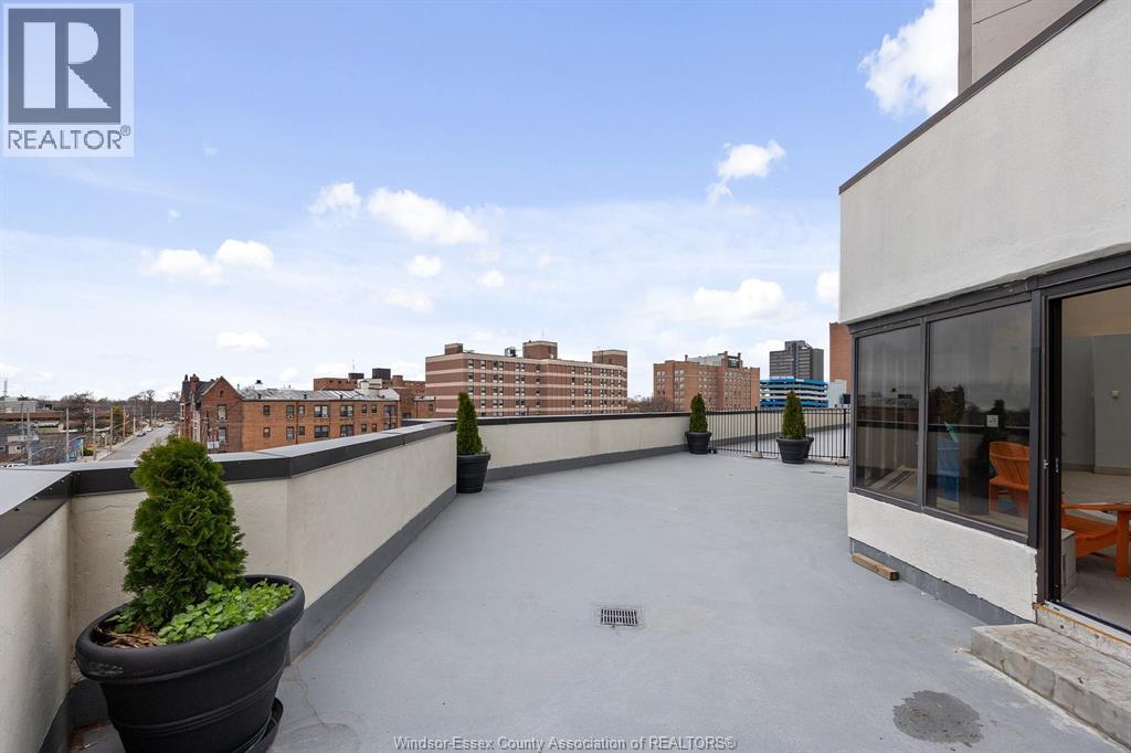 Photo 12 of 150 Park Street West Unit 812, Windsor ON