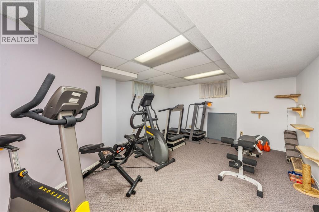 Photo 8 of 291 Tawny Road, Sarnia ON