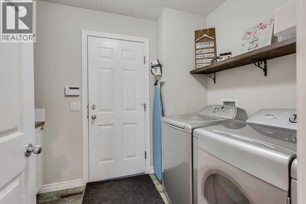 Photo 33 of 249 West Lakeview Place, Chestermere AB