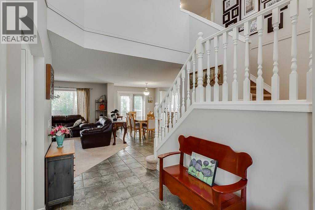 Photo 11 of 249 West Lakeview Place, Chestermere AB