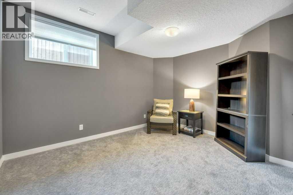 Photo 32 of 164 Camden Court, Strathmore AB