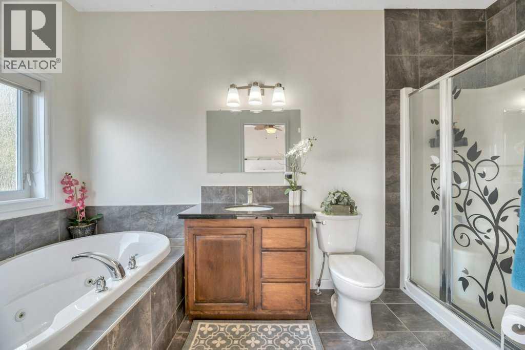 Photo 22 of 164 Camden Court, Strathmore AB