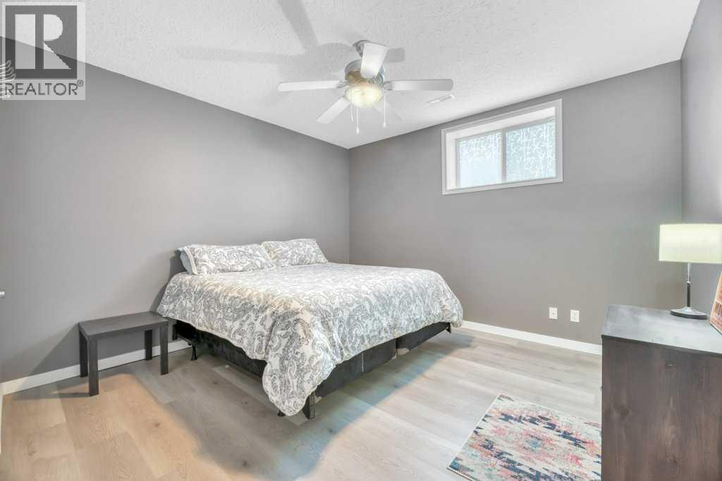 Photo 7 of 164 Camden Court, Strathmore AB