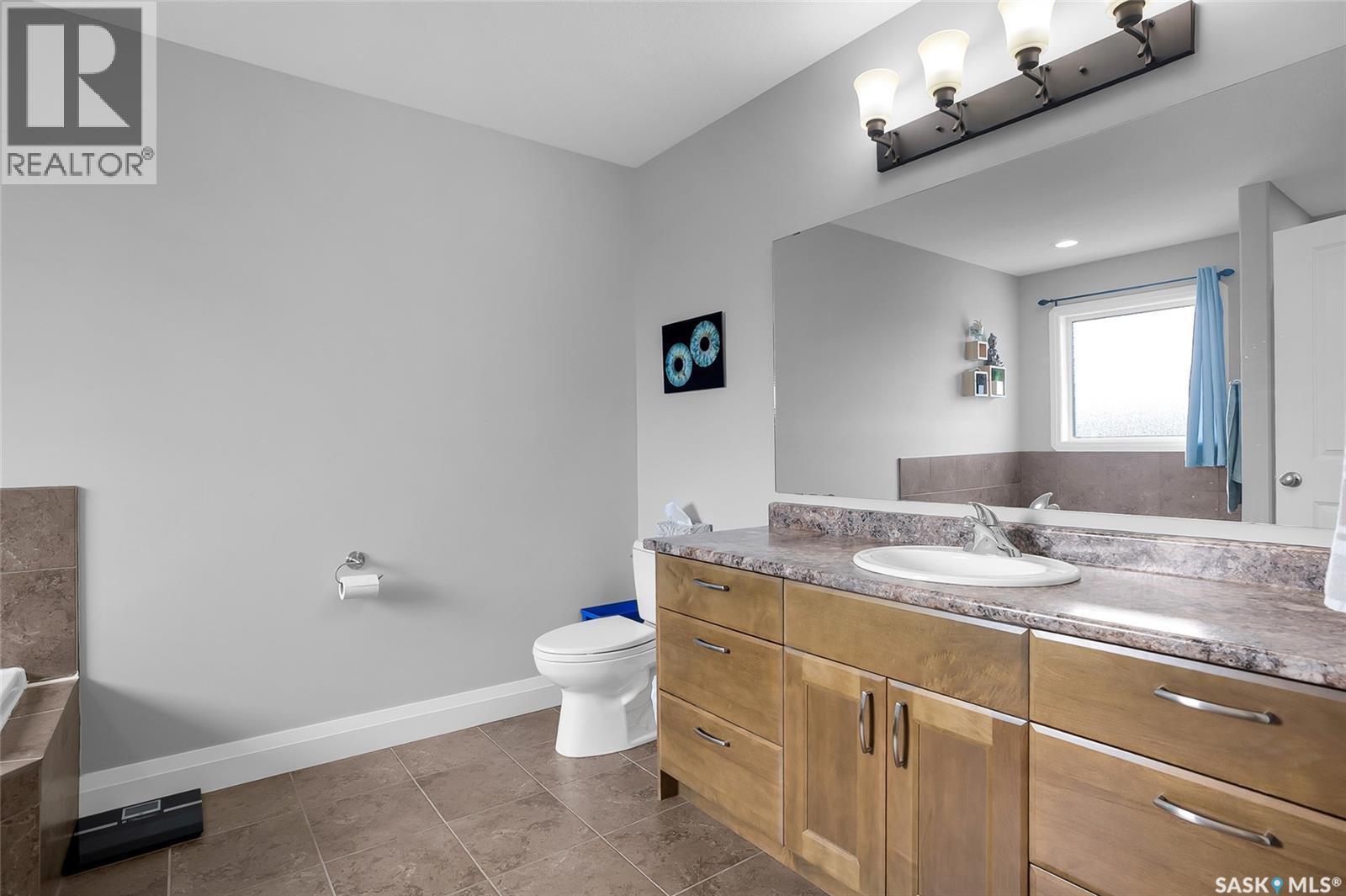 Photo 32 of 250 Mccallum Way, Saskatoon SK
