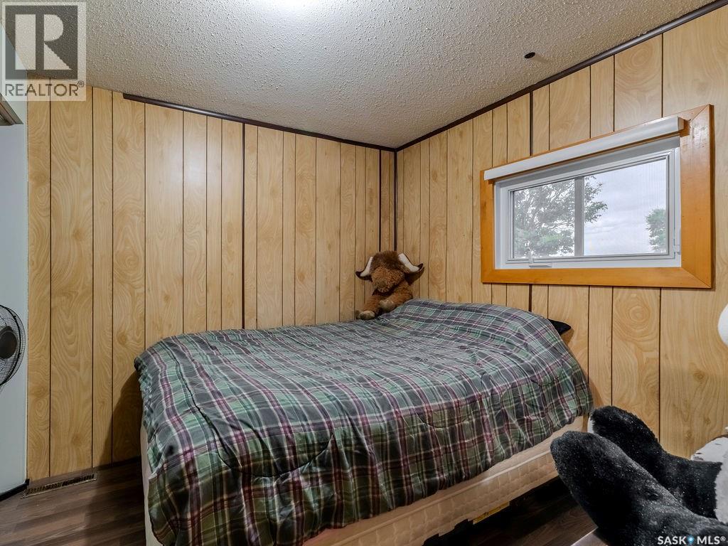 Photo 27 of 139 Railway Avenue E, Vanscoy SK