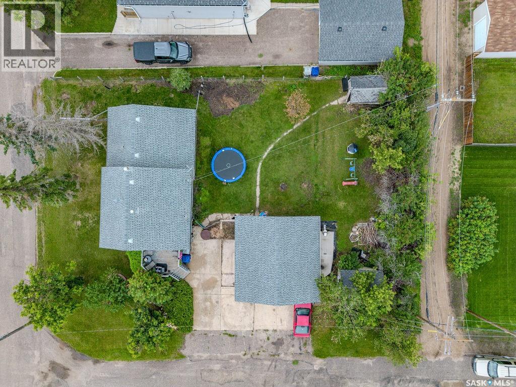 Photo 41 of 139 Railway Avenue E, Vanscoy SK