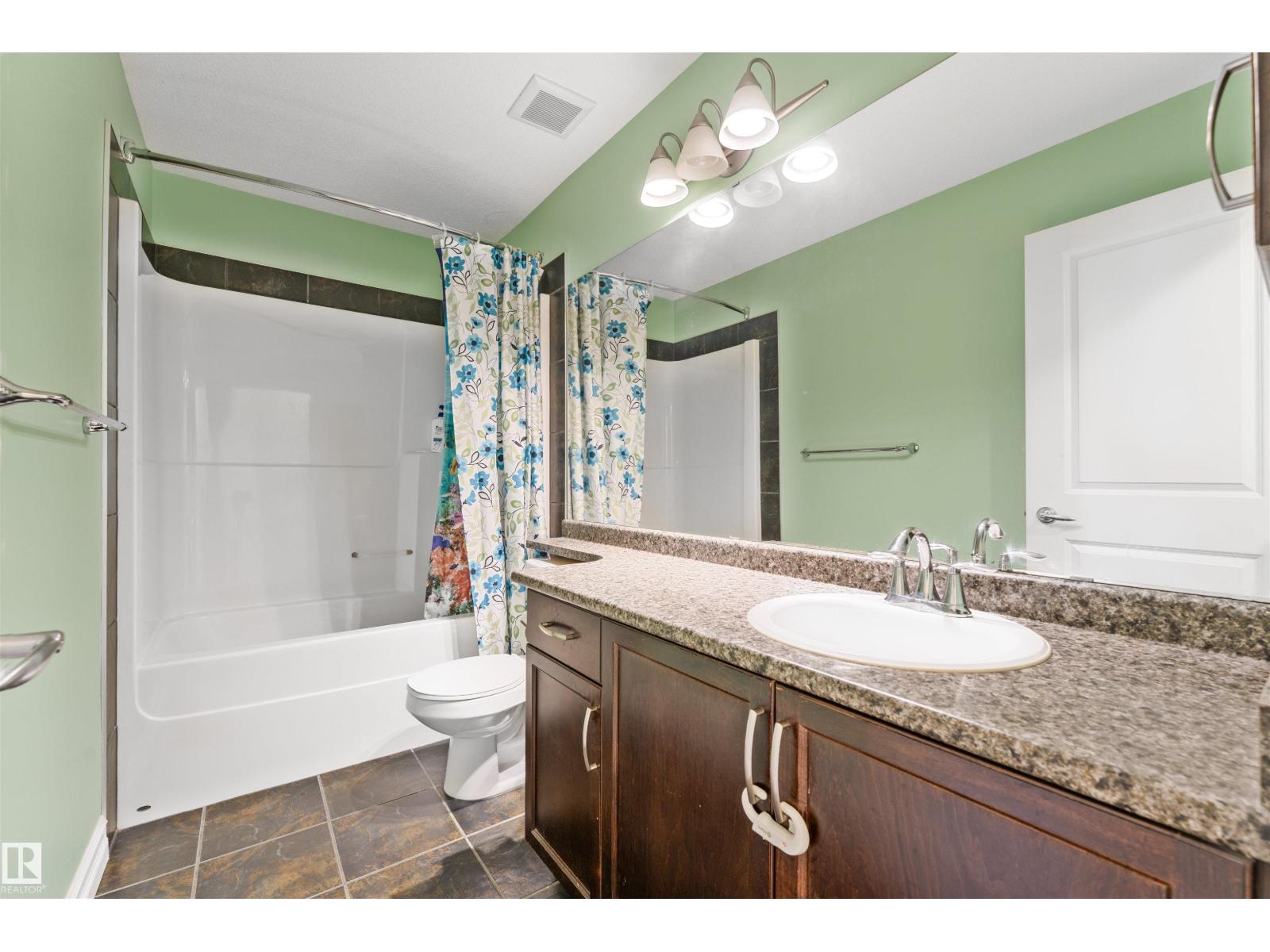 Photo 7 of 6123 11 Av Sw, Edmonton AB