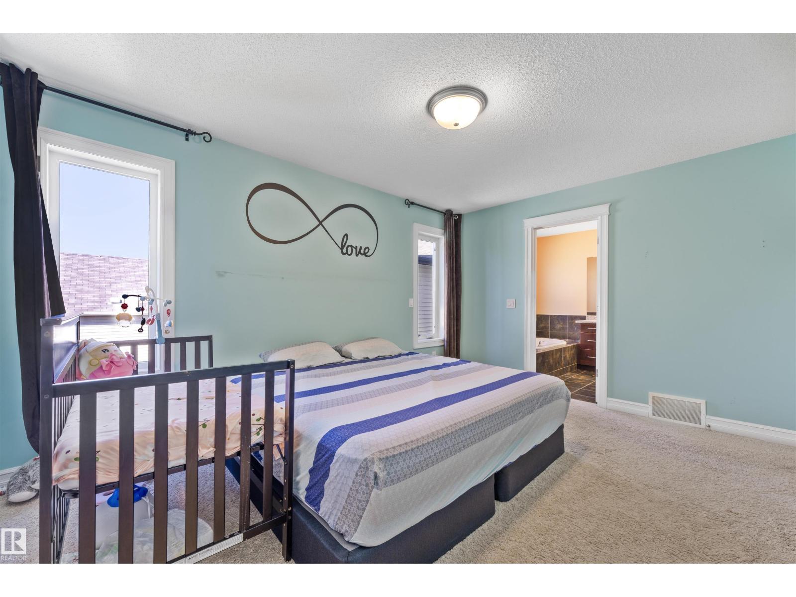 Photo 16 of 6123 11 Av Sw, Edmonton AB