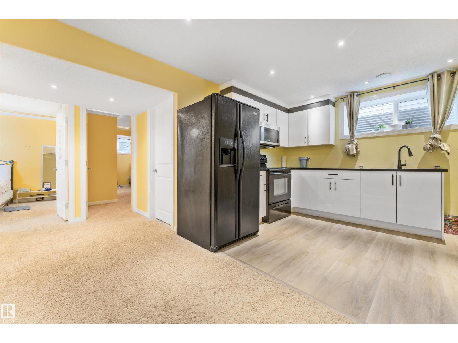 Photo 25 of 6123 11 Av Sw, Edmonton AB