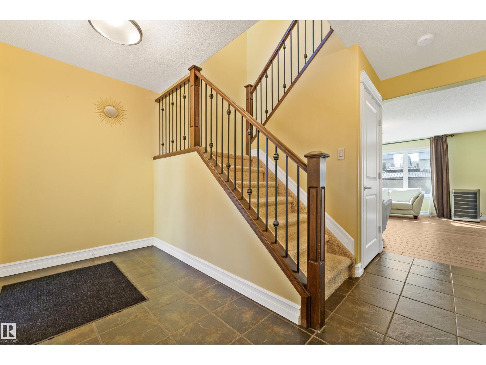 Photo 10 of 6123 11 Av Sw, Edmonton AB