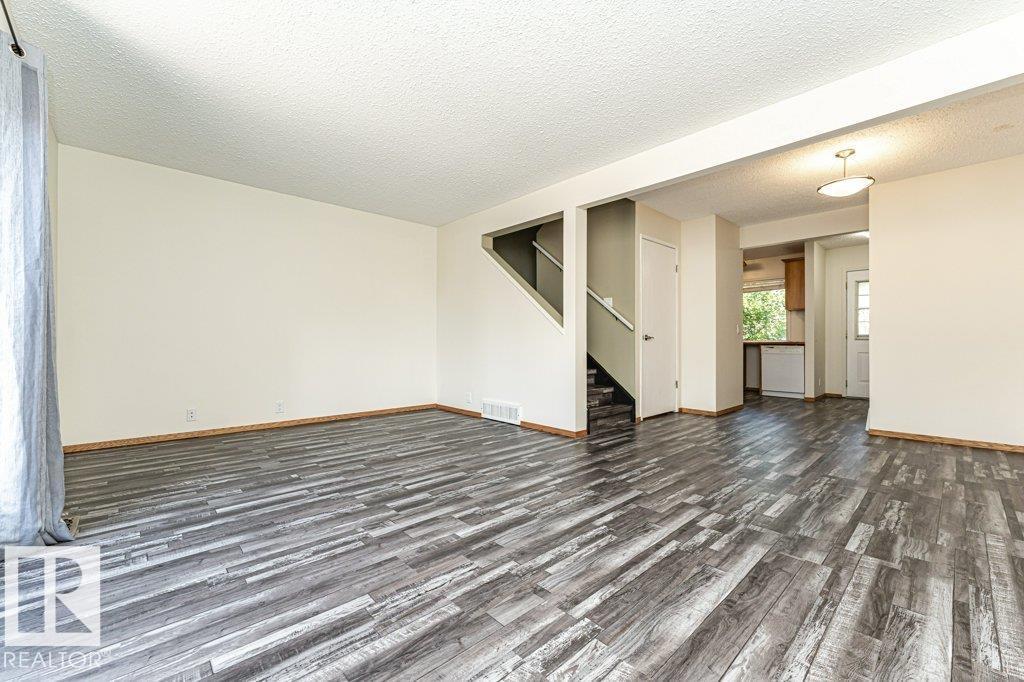 Photo 31 of 3299 139 Av Nw, Edmonton AB