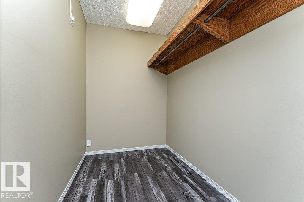 Photo 17 of 3299 139 Av Nw, Edmonton AB
