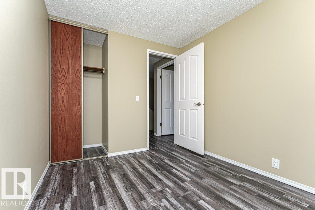 Photo 6 of 3299 139 Av Nw, Edmonton AB