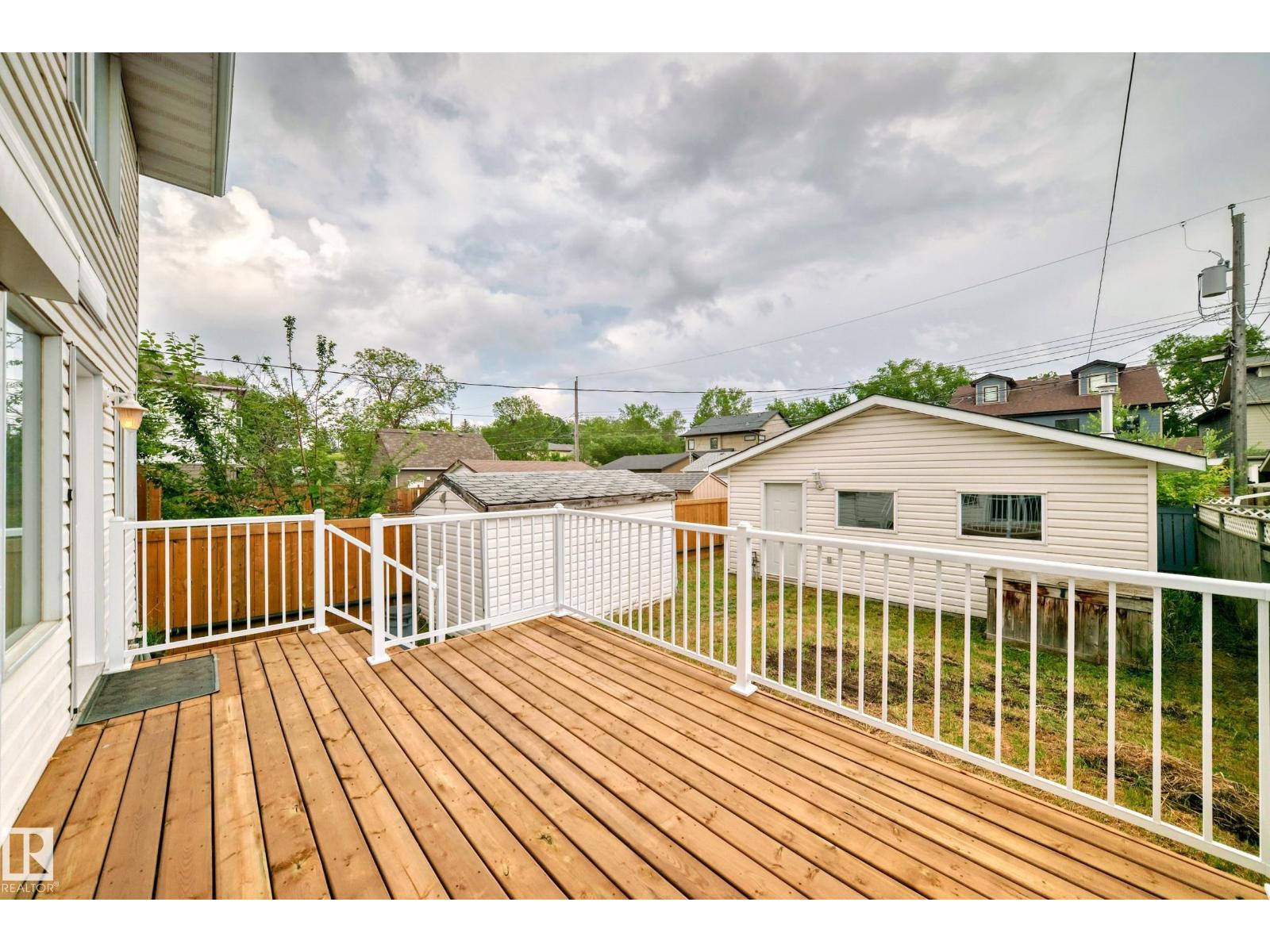 Photo 28 of 10735 68 Av Nw, Edmonton AB
