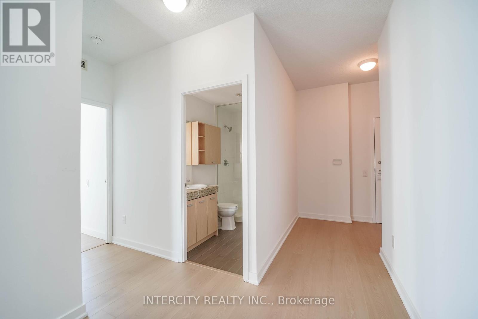 Photo 40 of 3002 29 Singer Court, Toronto ON