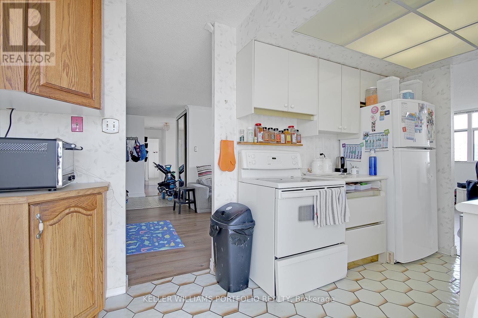 Photo 27 of 702 100 Antibes Drive, Toronto ON