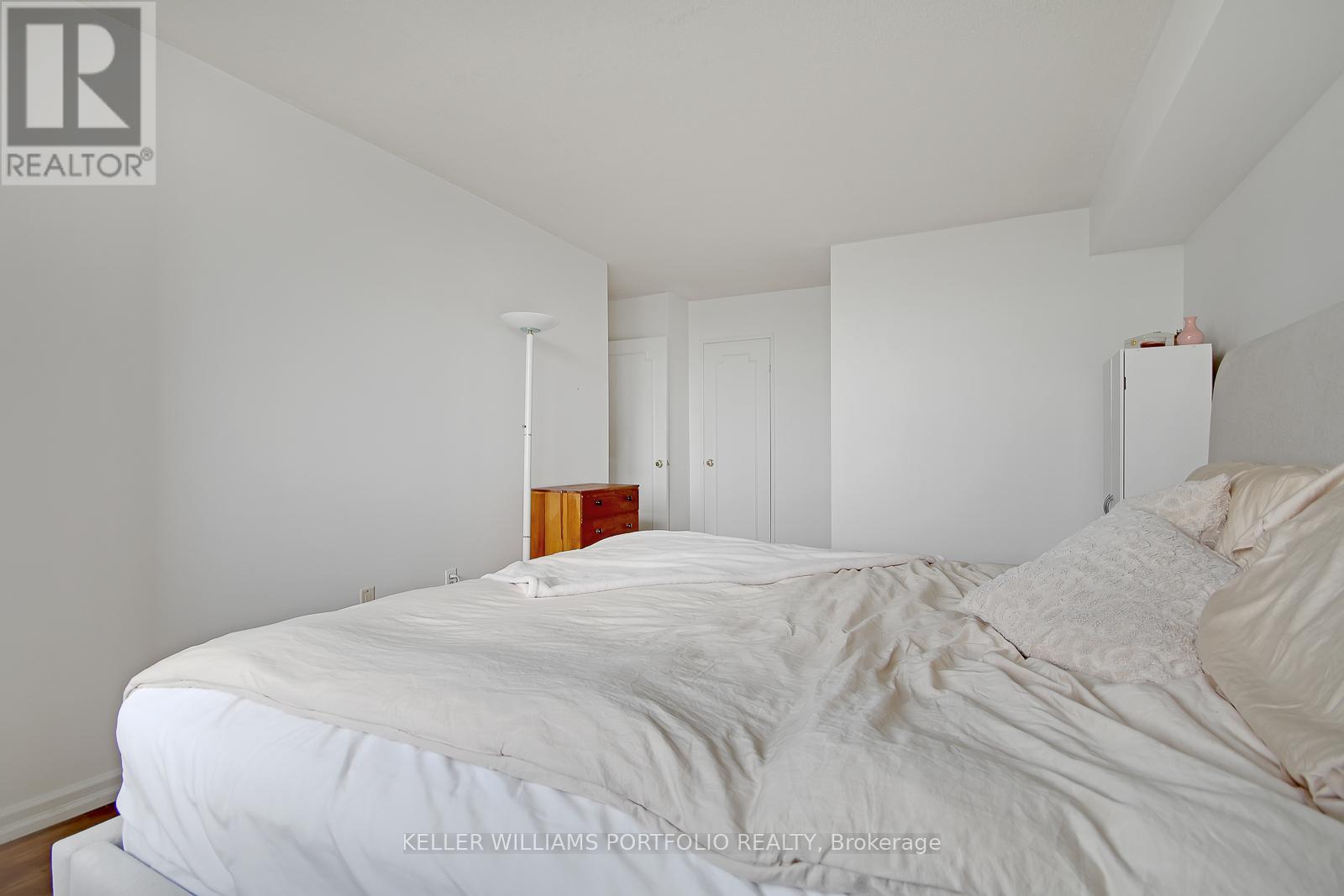 Photo 14 of 702 100 Antibes Drive, Toronto ON