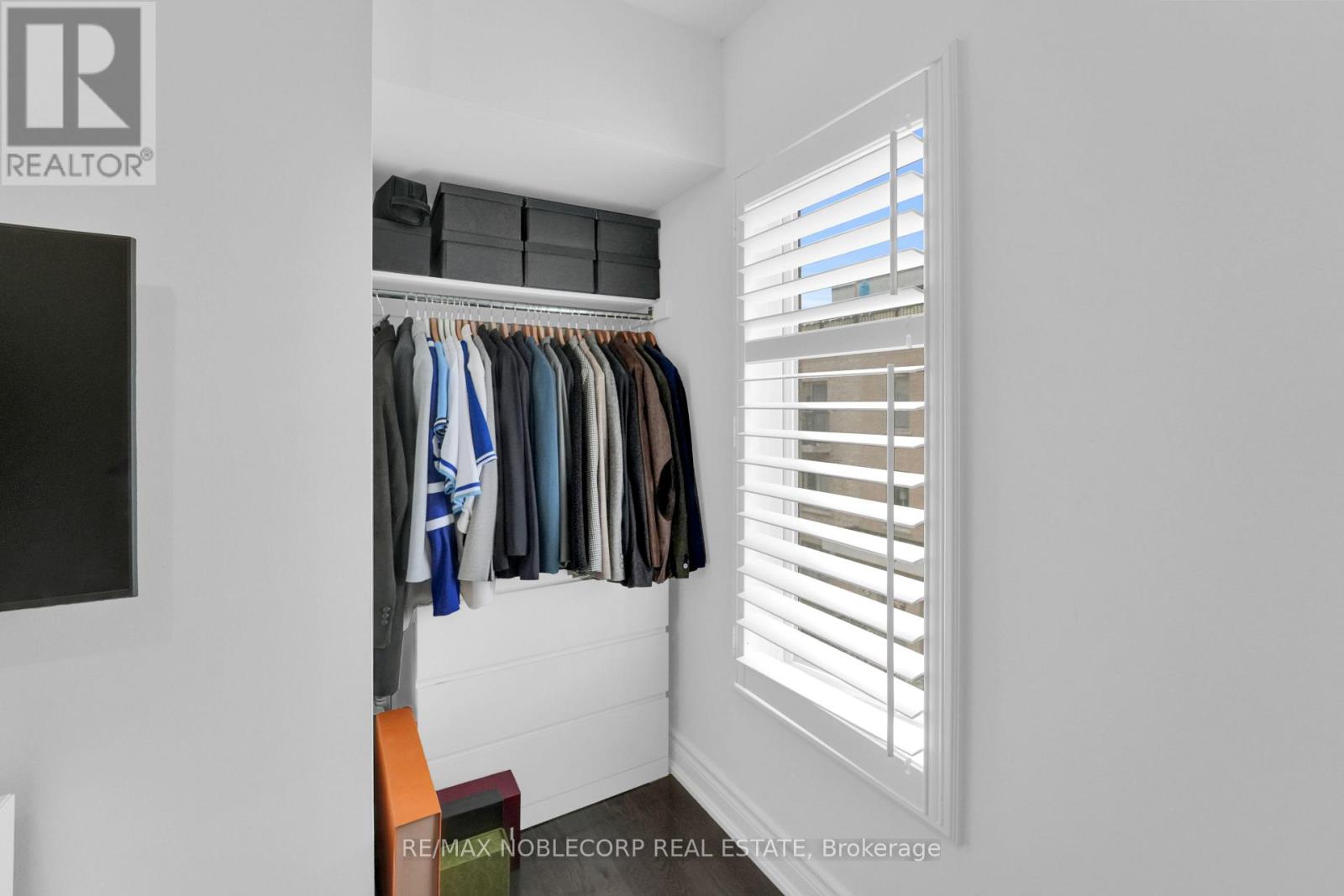 Photo 17 of 239 13 Foundry Avenue, Toronto ON