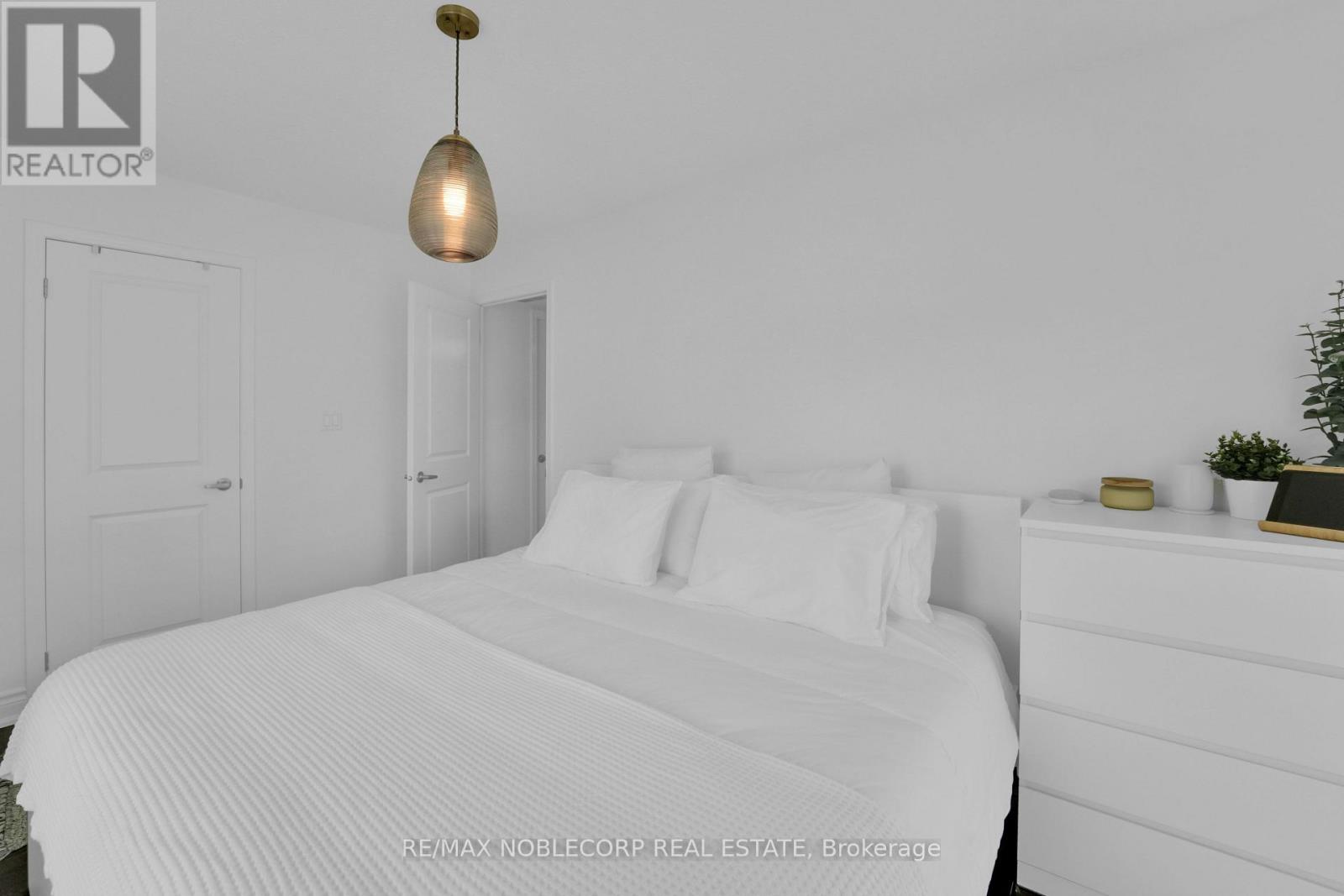 Photo 27 of 239 13 Foundry Avenue, Toronto ON