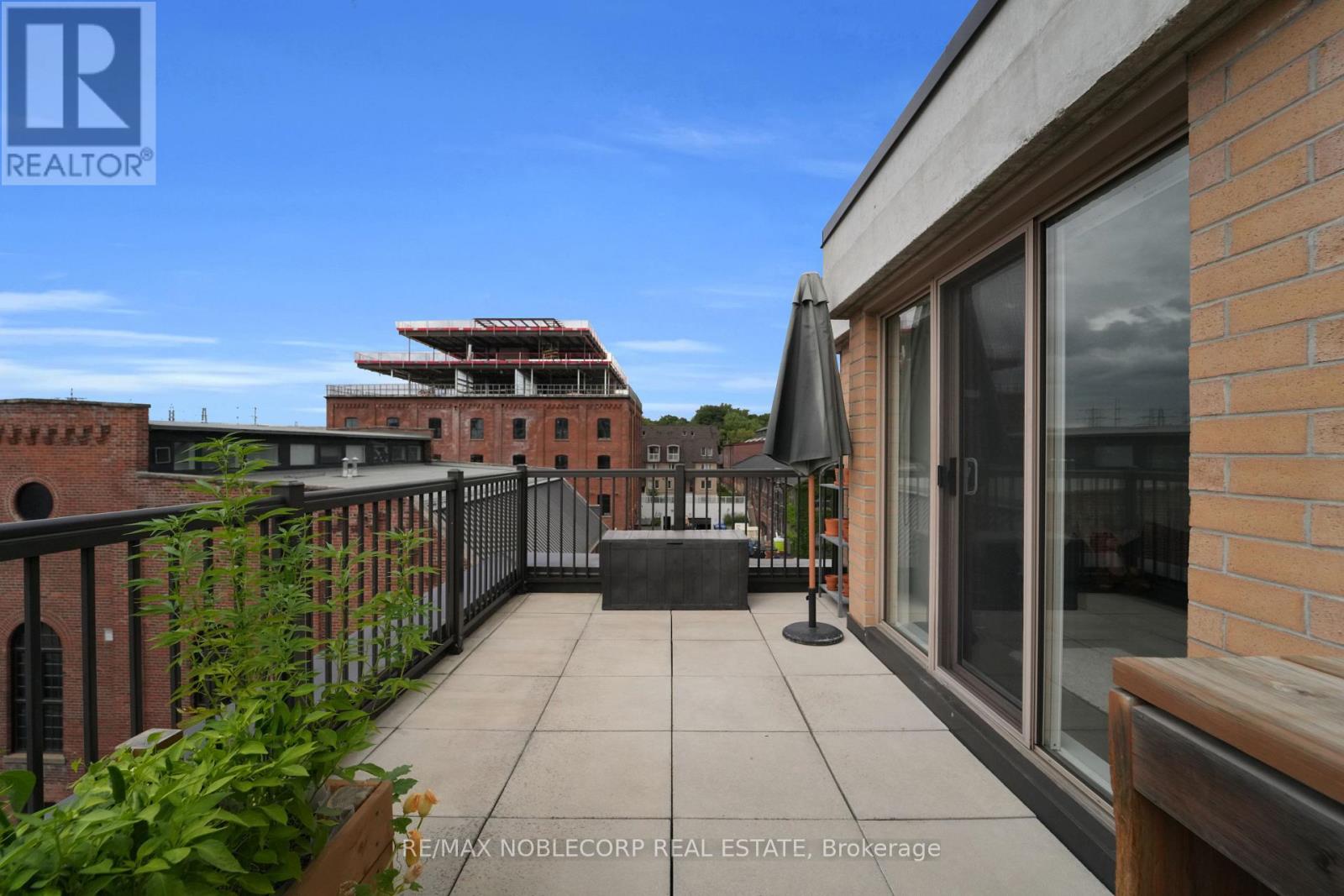 Photo 48 of 239 13 Foundry Avenue, Toronto ON