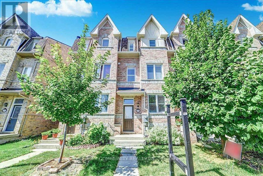 Photo 3 of 52 Zezel Way, Toronto ON