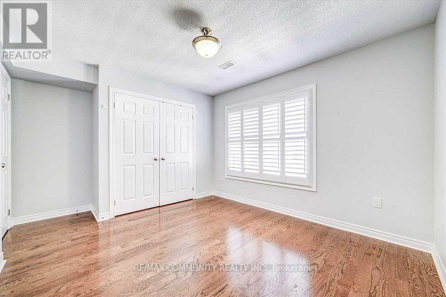 Photo 16 of 52 Zezel Way, Toronto ON