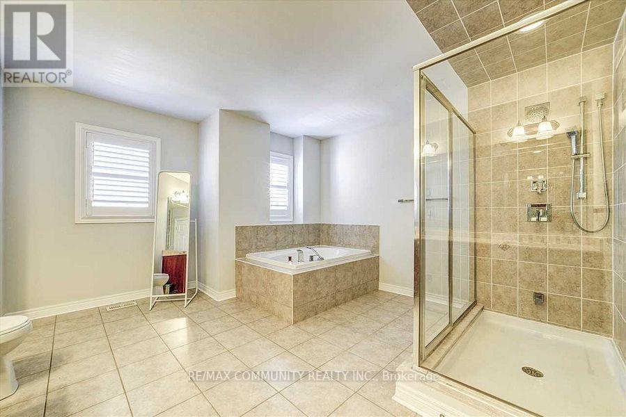 Photo 7 of 52 Zezel Way, Toronto ON