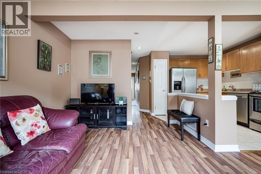 Photo 6 of 1809 Upper Wentworth Street Unit 11, Hamilton ON