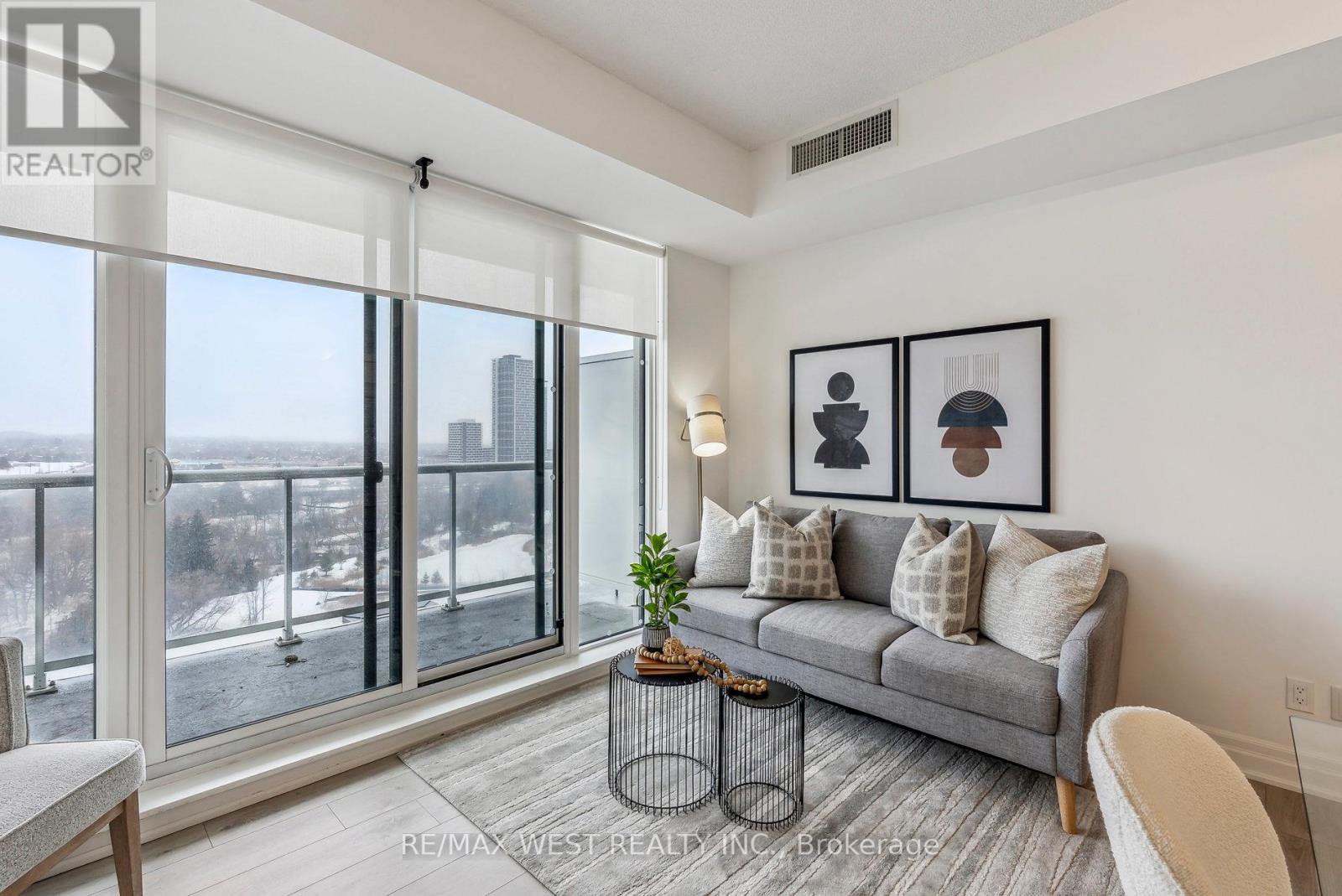 Photo 6 of 1304 A 10 Rouge Valley Drive, Markham ON