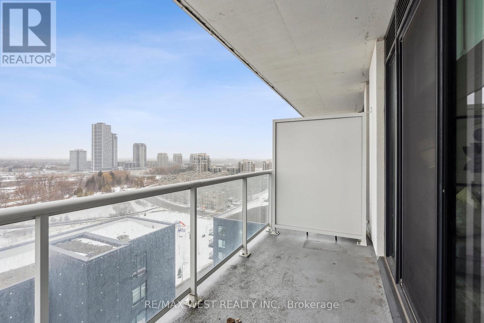 Photo 12 of 1304 A 10 Rouge Valley Drive, Markham ON