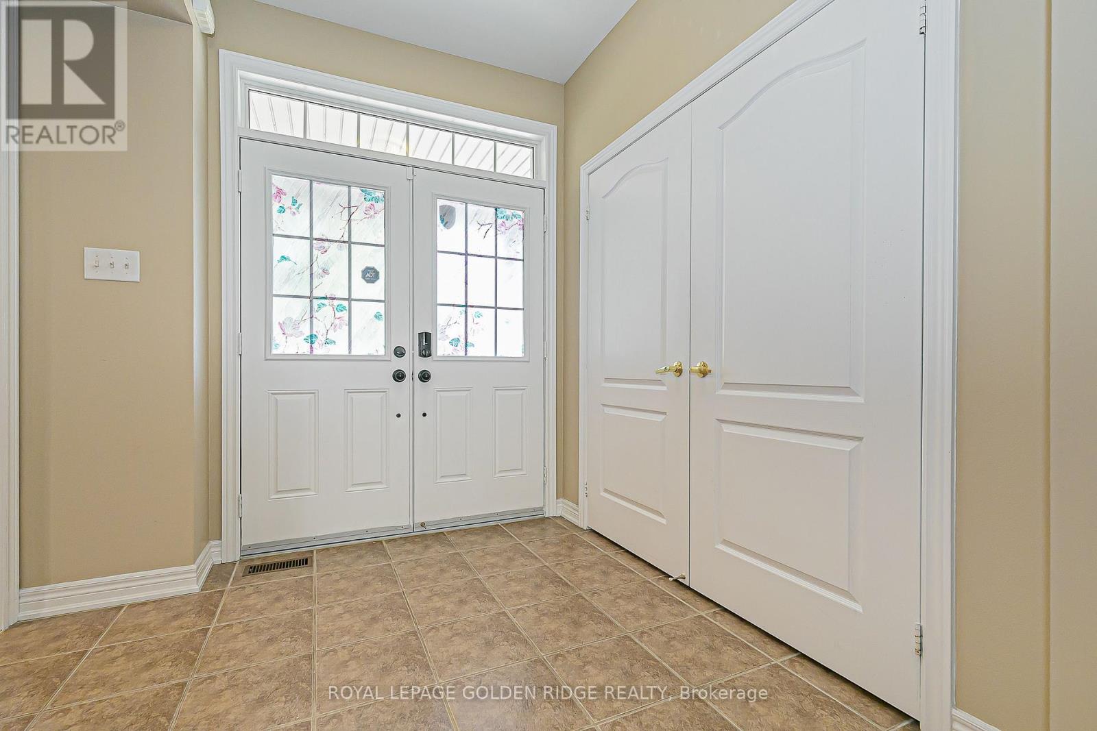Photo 29 of 12 Golden Meadow Drive, Markham ON
