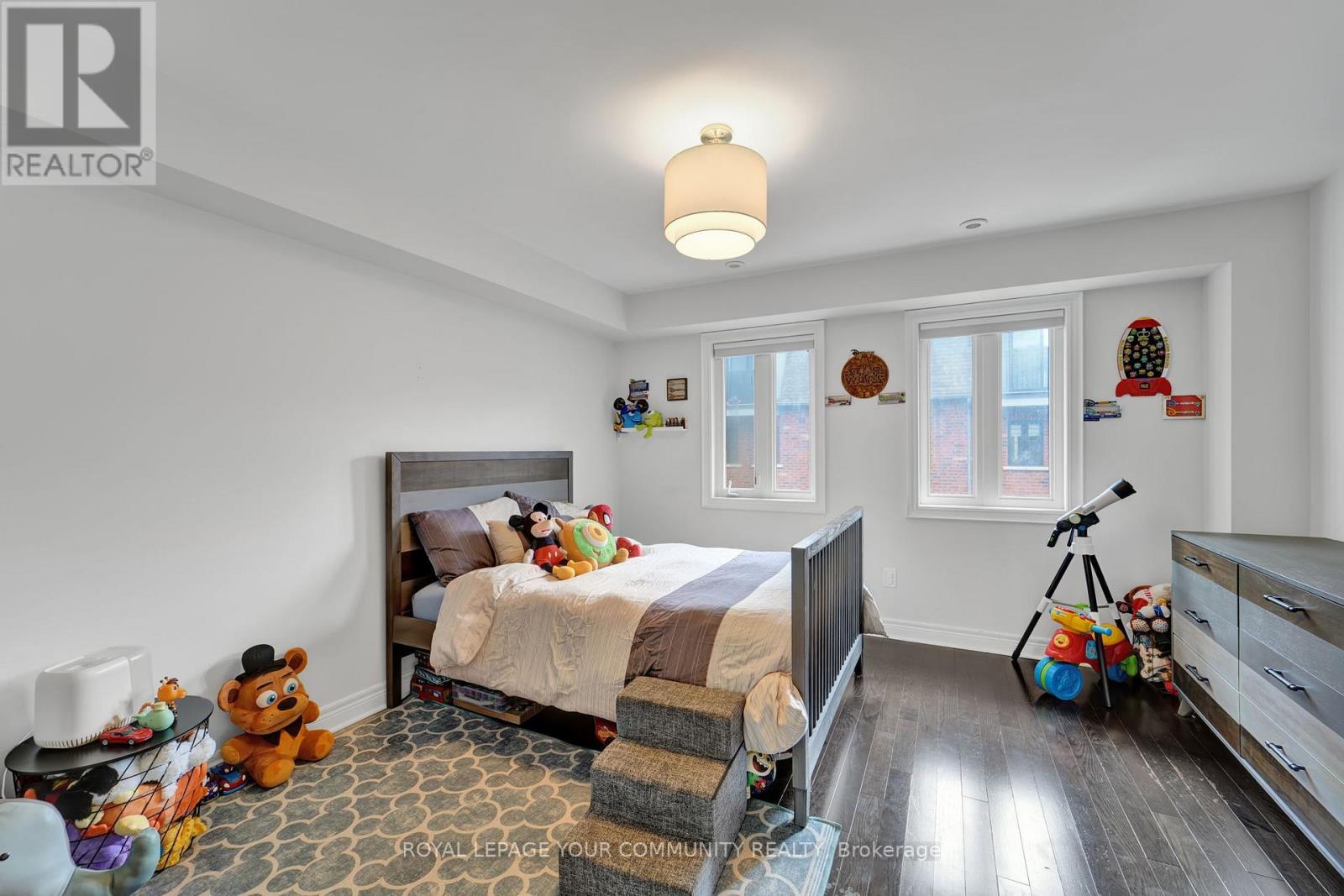 Photo 39 of 8327 Kipling Avenue, Vaughan ON